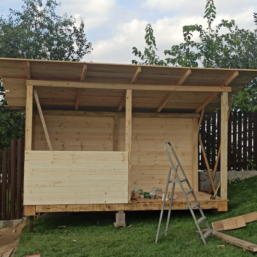 Roofing repair service